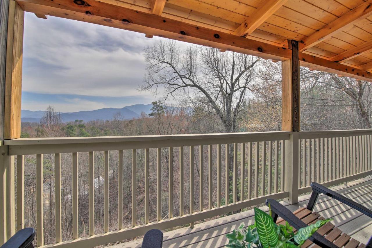 Gatlinburg Cabin With Pool Table And Hot Tub! Exterior foto