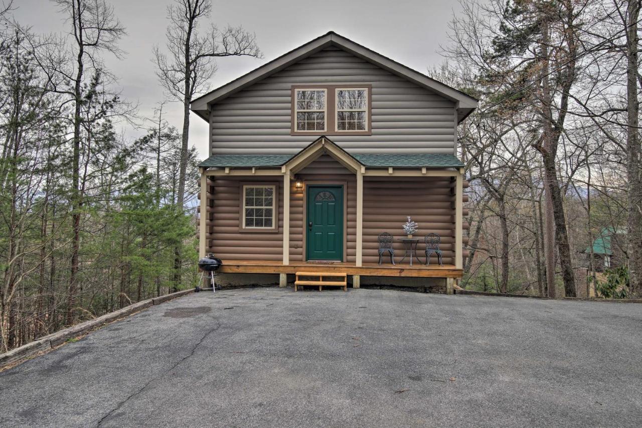 Gatlinburg Cabin With Pool Table And Hot Tub! Exterior foto